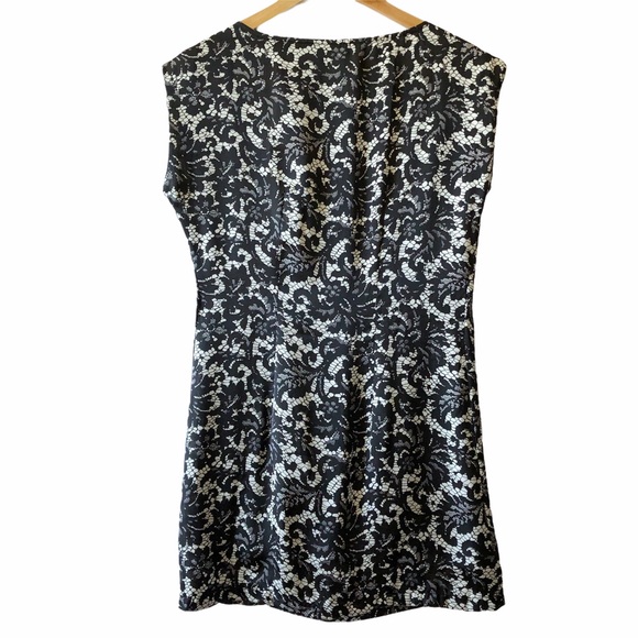 H&M Black & White Paisley Printed Mini Dress Size 2 - Picture 3 of 4